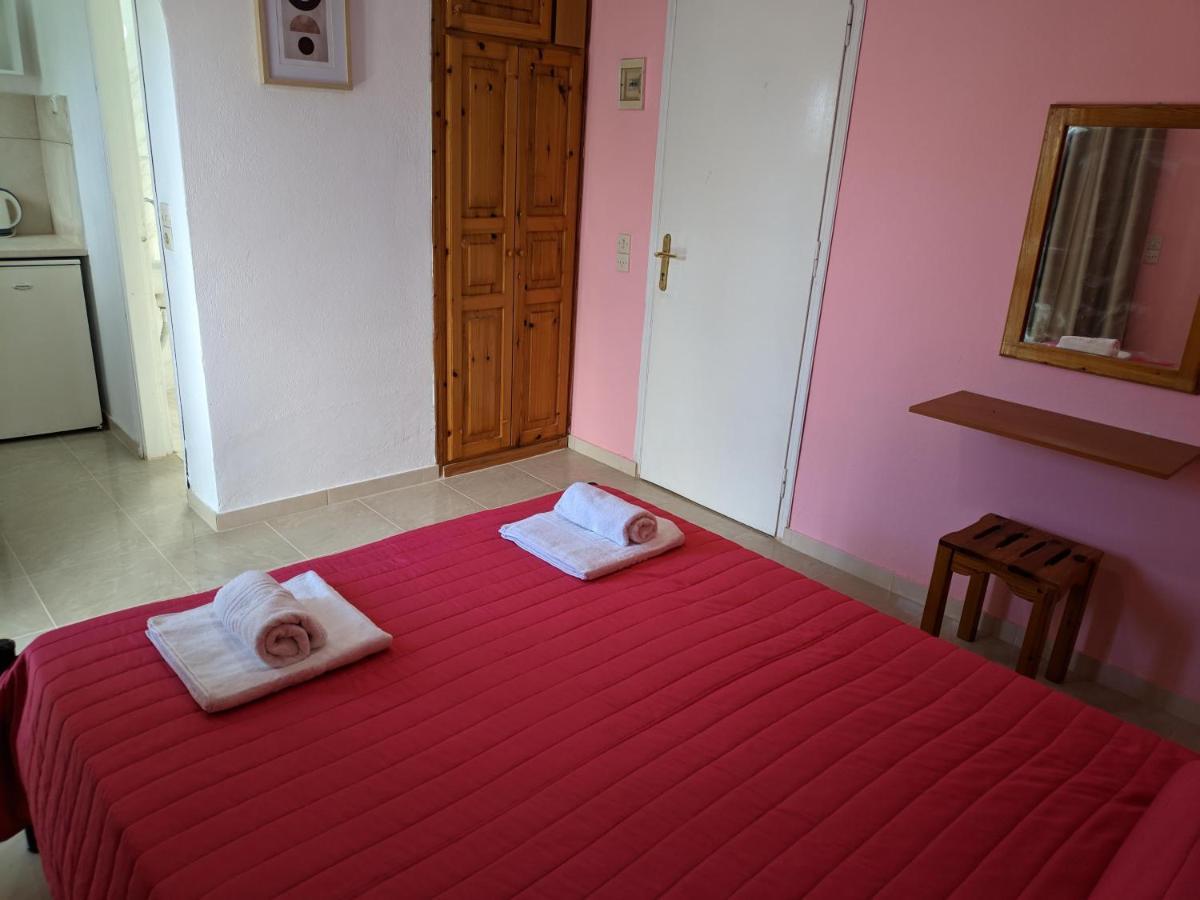 Aparthotel Elena Pool Agios Georgios  Exterior foto